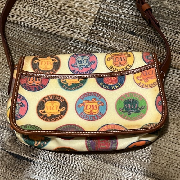 Dooney& Bourke Micro Bag Multicolor Leather Logo Preowned Possibly Vintage - Picture 4 of 12